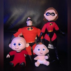 Disney The Incredibles plush bundle
